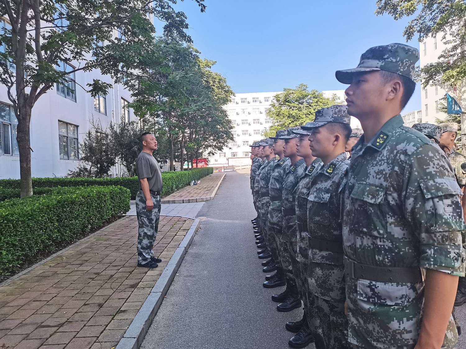 新征程，扬帆起航——bw必威西汉姆联官网组织开展兄弟连集训动员大会